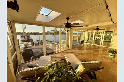 812 Island Way, Clearwater Beach, FL 33767 - Photo 59