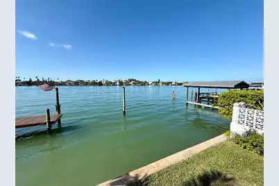 812 Island Way, Clearwater Beach, FL 33767 - Photo 67