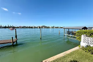 812 Island Way, Clearwater Beach, FL 33767 - Photo 67