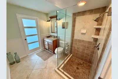 812 Island Way, Clearwater Beach, FL 33767 - Photo 53