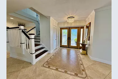 812 Island Way, Clearwater Beach, FL 33767 - Photo 9