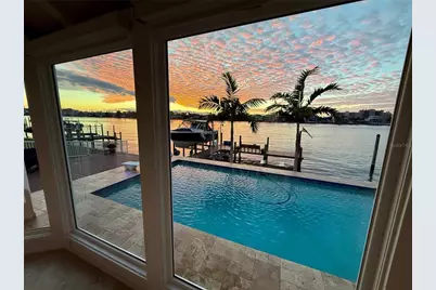 812 Island Way, Clearwater Beach, FL 33767 - Photo 7