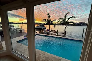 812 Island Way, Clearwater Beach, FL 33767 - Photo 7