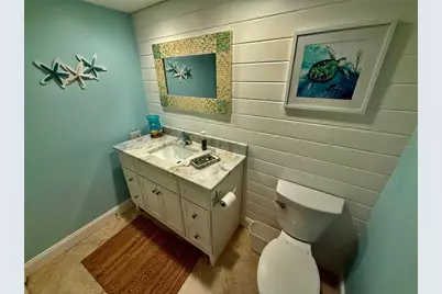 812 Island Way, Clearwater Beach, FL 33767 - Photo 57