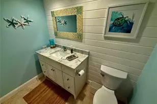 812 Island Way, Clearwater Beach, FL 33767 - Photo 57