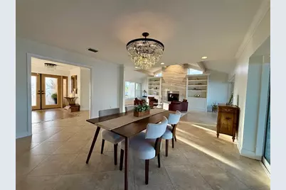 812 Island Way, Clearwater Beach, FL 33767 - Photo 17