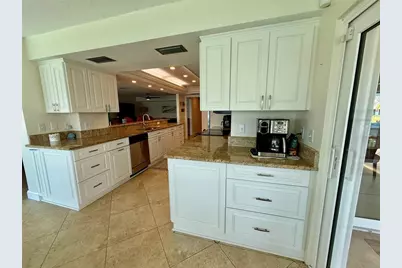 812 Island Way, Clearwater Beach, FL 33767 - Photo 33