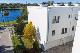 1835 5th St N, Saint Petersburg, FL 33704 - Photo 31