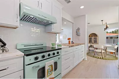 1579 Bayshore Boulevard, Dunedin, FL 34698 - Photo 17