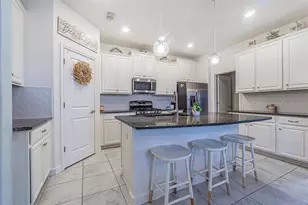9071 Pleasant Woods Dr, Land O Lakes, FL 34637 - Photo 9