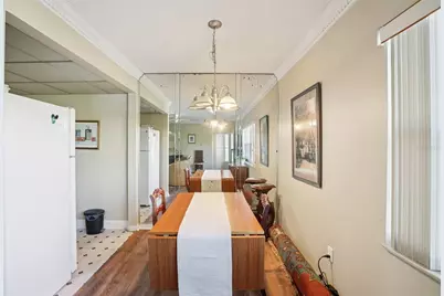 209 NE Lincoln Circle N #309, Saint Petersburg, FL 33702 - Photo 9