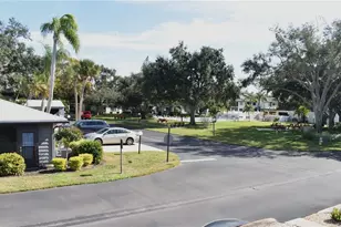 2706 72nd St W, Bradenton, FL 34209 - Photo 17