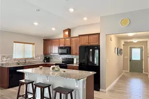 9231 Freedom Hill Dr, Seffner, FL 33584 - Photo 9