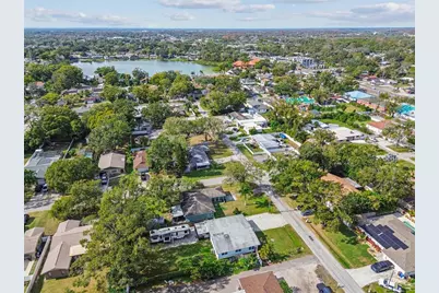 2810 W Silver Lake Avenue, Tampa, FL 33614 - Photo 47