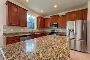 10663 Pictorial Park Dr, Tampa, FL 33647 - Photo 15