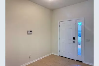 10663 Pictorial Park Drive, Tampa, FL 33647 - Photo 7