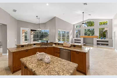 3830 Moreno Drive, Palm Harbor, FL 34685 - Photo 17