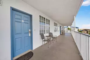 445 Hamden Dr, Clearwater Beach, FL 33767 - Photo 25