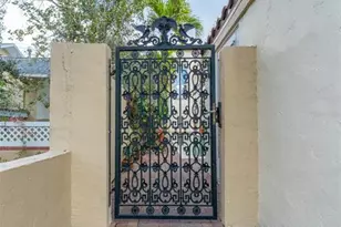 2152 Coffee Pot Blvd NE, Saint Petersburg, FL 33704 - Photo 53