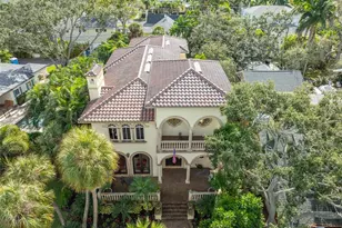 2152 Coffee Pot Blvd NE, Saint Petersburg, FL 33704 - Photo 3