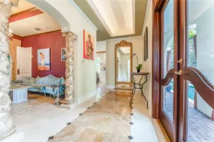 2152 Coffee Pot Blvd NE, Saint Petersburg, FL 33704 - Photo 13