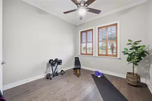 28415 Marsciano Ln, Wesley Chapel, FL 33543 - Photo 33