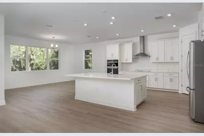 318 Rafael Boulevard NE, Saint Petersburg, FL 33704 - Photo 7