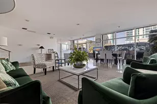 750 Burlington Ave N, Saint Petersburg, FL 33701 - Photo 5