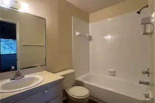 1422 Highland Ridge Cir, Brandon, FL 33510 - Photo 11