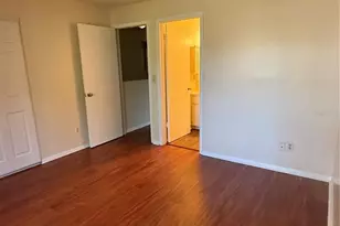 1422 Highland Ridge Cir, Brandon, FL 33510 - Photo 9