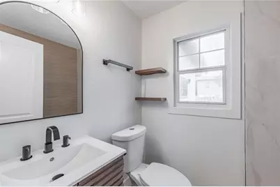 1711 41st Street S, Saint Petersburg, FL 33711 - Photo 17