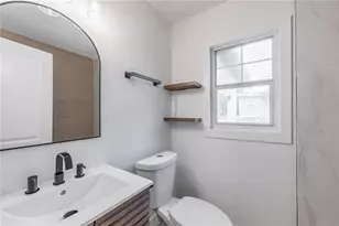 1711 41st St S, Saint Petersburg, FL 33711 - Photo 17