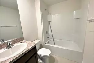 550 Calico Scallop St, Ruskin, FL 33570 - Photo 9