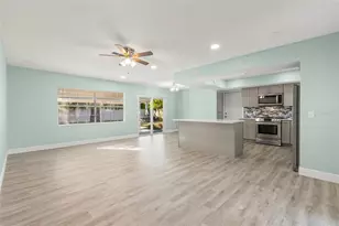 2261 Beverly Ln, Clearwater, FL 33764 - Photo 9