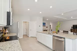 10702 Laxer Cay Loop, San Antonio, FL 33576 - Photo 11