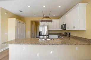 3204 W Empedrado St, Tampa, FL 33629 - Photo 9