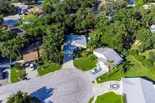 8108 Glenbrooke Pl, Sarasota, FL 34243 - Photo 31