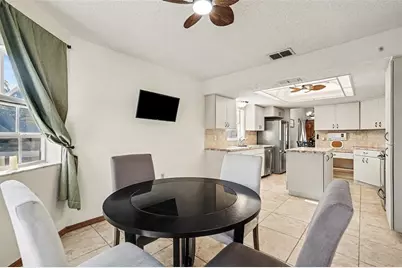 8970 Lismore Court, Weeki Wachee, FL 34613 - Photo 7