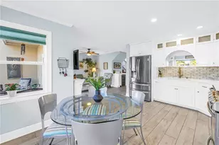 8985 Antigua Dr, Seminole, FL 33777 - Photo 21