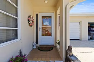 2735 Sherbrooke Ln, Palm Harbor, FL 34684 - Photo 3