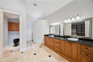 80 Shore Dr, Palm Harbor, FL 34683 - Photo 23