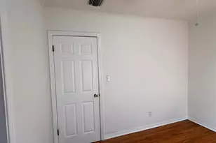 1400 Alhambra Way S, Saint Petersburg, FL 33705 - Photo 13