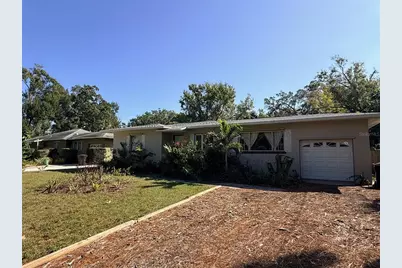 1400 Alhambra Way S, Saint Petersburg, FL 33705 - Photo 1