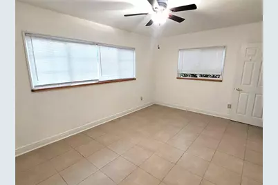 356 Overbrook Drive E, Largo, FL 33770 - Photo 11