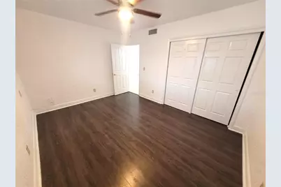 356 Overbrook Drive E, Largo, FL 33770 - Photo 17