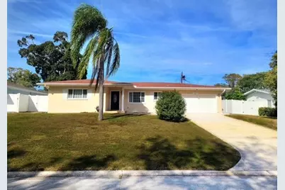 356 Overbrook Drive E, Largo, FL 33770 - Photo 1