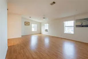 4851 W Gandy Blvd, Tampa, FL 33611 - Photo 7