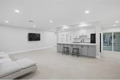 11491 60th Lane N, Pinellas Park, FL 33782 - Photo 9