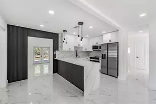 1413 May St, Lutz, FL 33548 - Photo 5