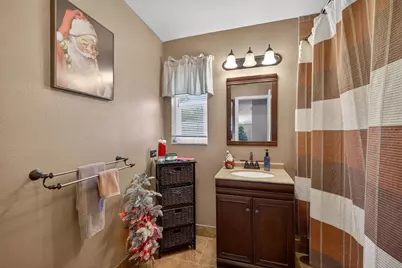 853 Seacrest Drive, Largo, FL 33771 - Photo 25